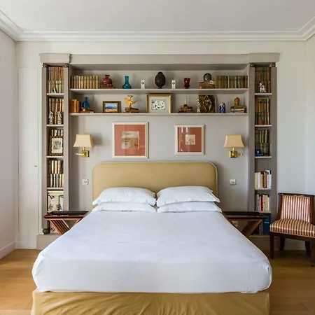 Rue Barbet De Jouy V By Onefinestay Apartment