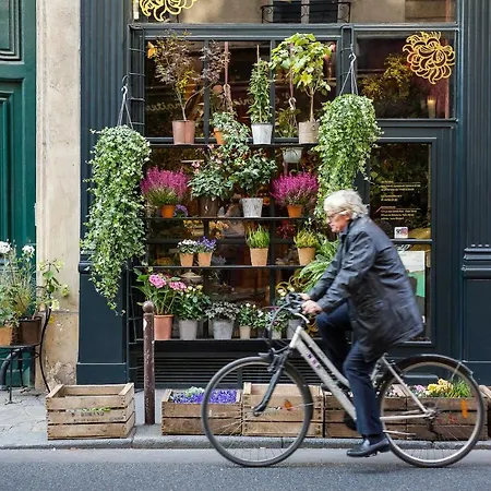 Apartment Rue Barbet De Jouy V By Onefinestay Paris