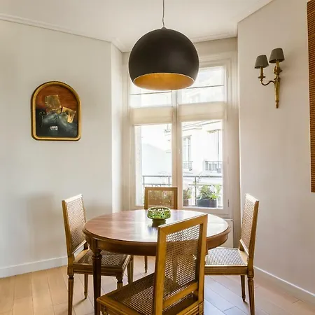 Rue Barbet De Jouy V By Onefinestay Apartment
